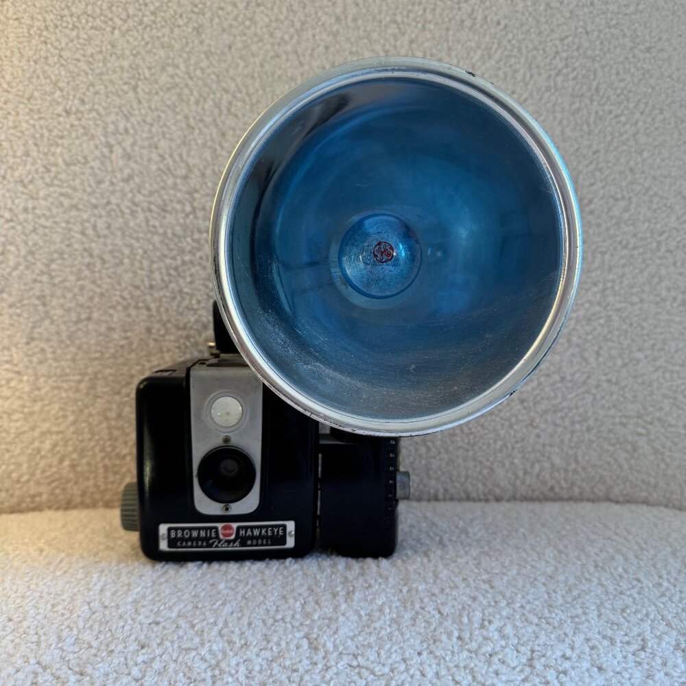Vintage Kodak 1950's Brownie Hawkeye Camera with Flash